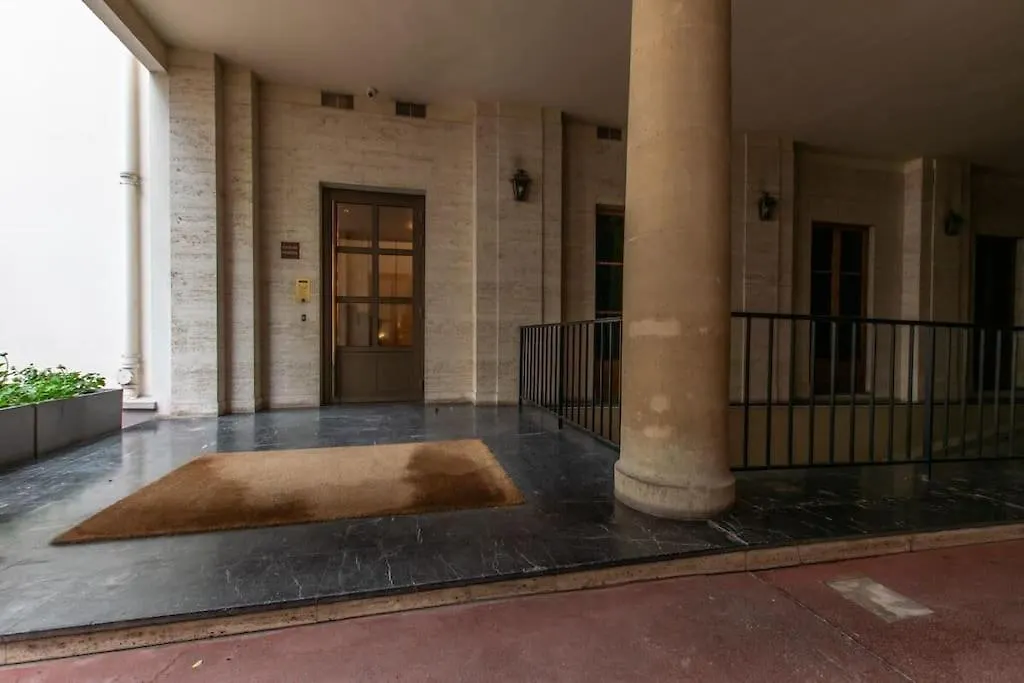 Appartement De Luxe Avenue Montaigne Lejlighed